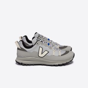 VEJA X ÉTUDES SHARK