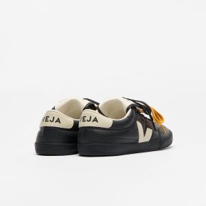 PANENKA LEATHER VEJA X MAGLIANO BLACK