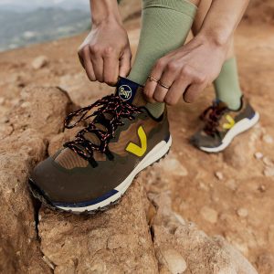 FITZ ROY TREK-SHELL VEJA X BUFF® TERRA LIQUOR